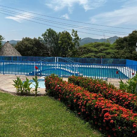 Finca La Pola Хирардот Экстерьер фото